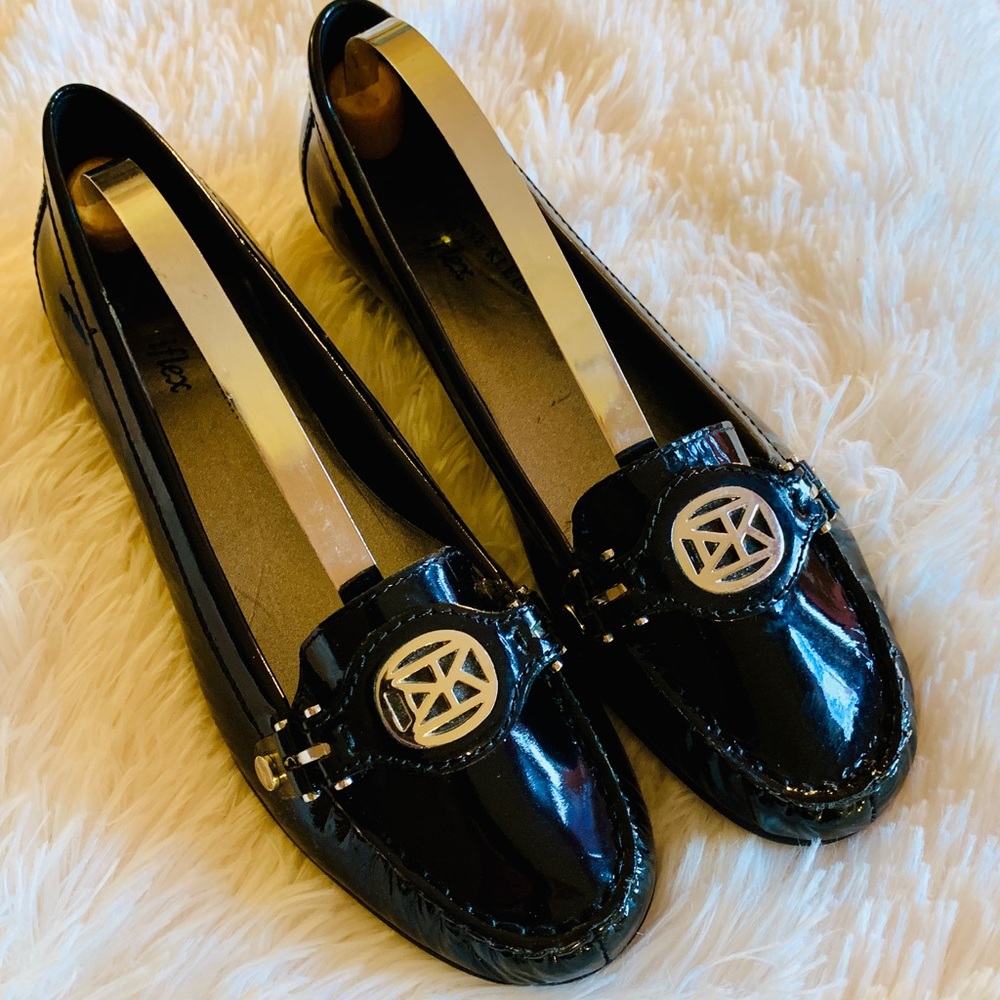 Anne Klein “iflex” Black Patent Leather Loafers